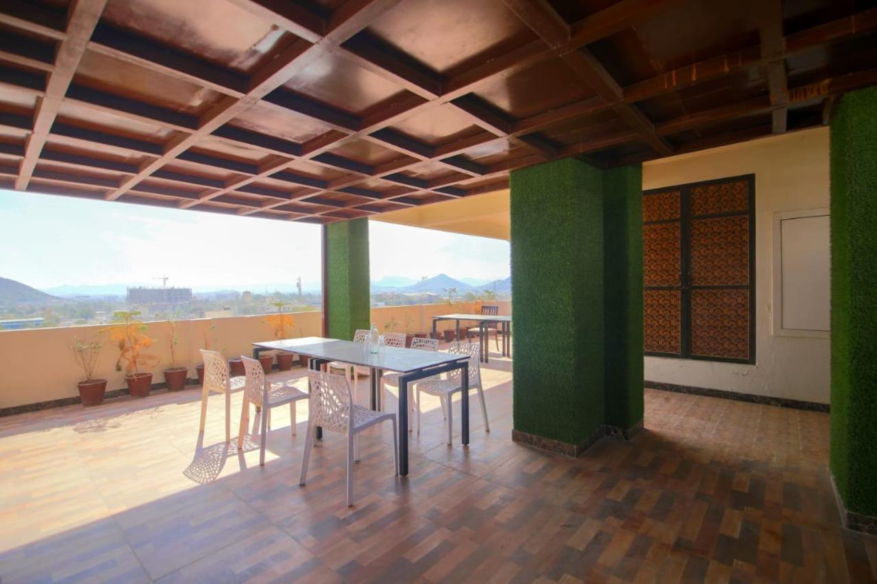 Hotel Dosa Plaza Udaipur Esterno foto