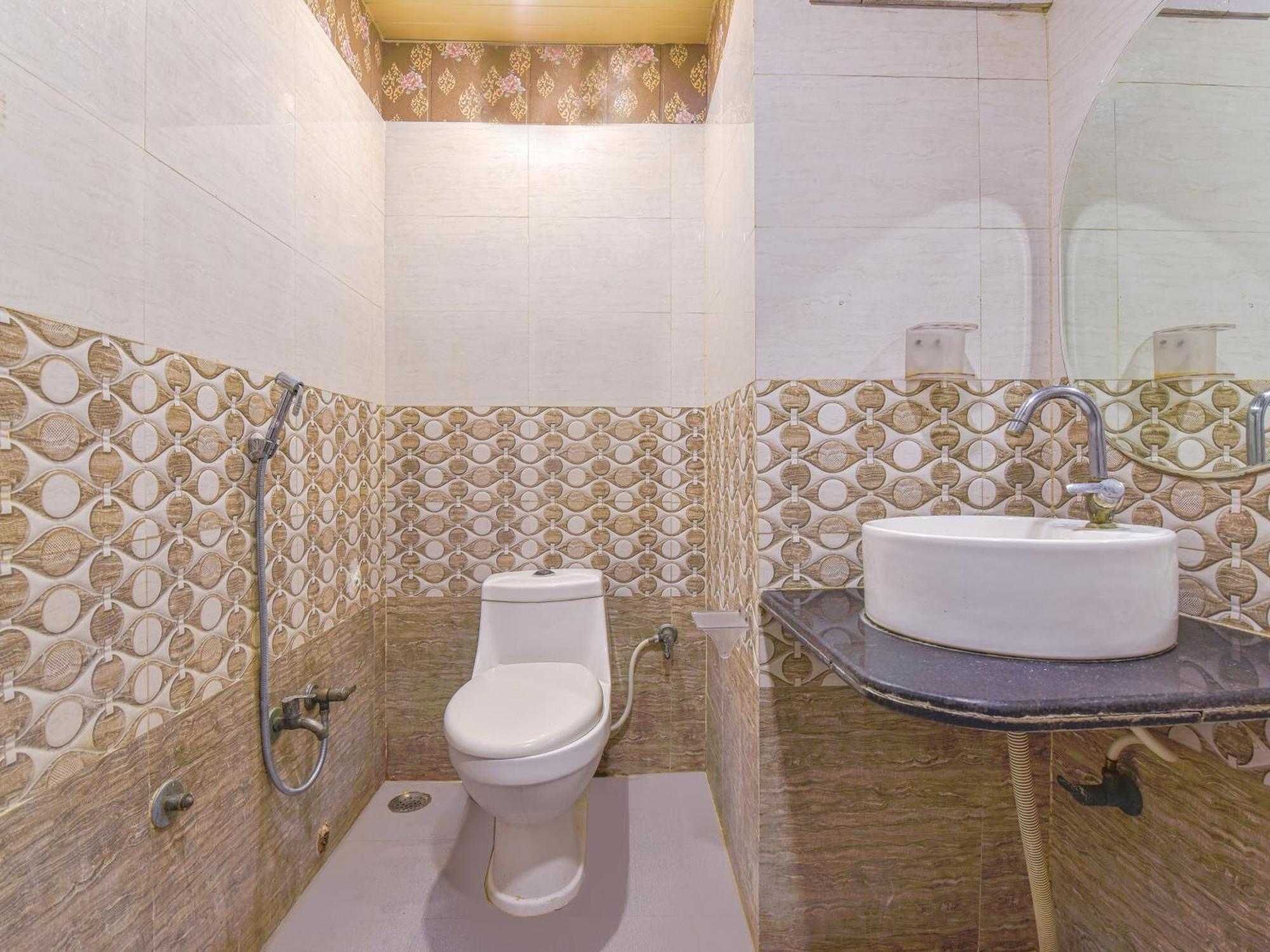 Hotel Dosa Plaza Udaipur Esterno foto